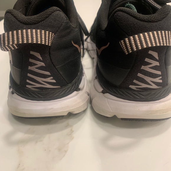 HOKA ONE ONE Women’s Clifton 6 GUC - Picture 3 of 5